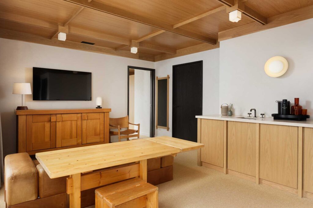 Accommodations In Aspen, CO | MOLLIE Suite | Aspen Luxury Suite