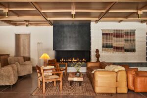 MOLLIE Common Areas Lobby Lounge