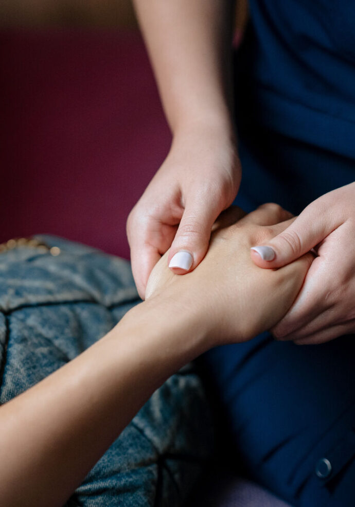 Hand-massages by Naturopathica at MOLLIE