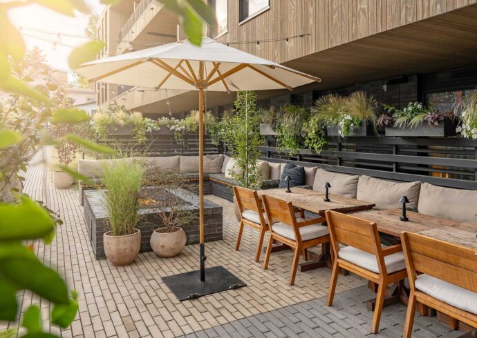 MOLLIE PM Terrace