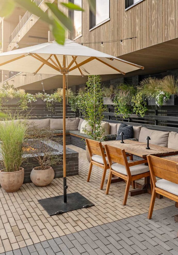 MOLLIE PM Terrace