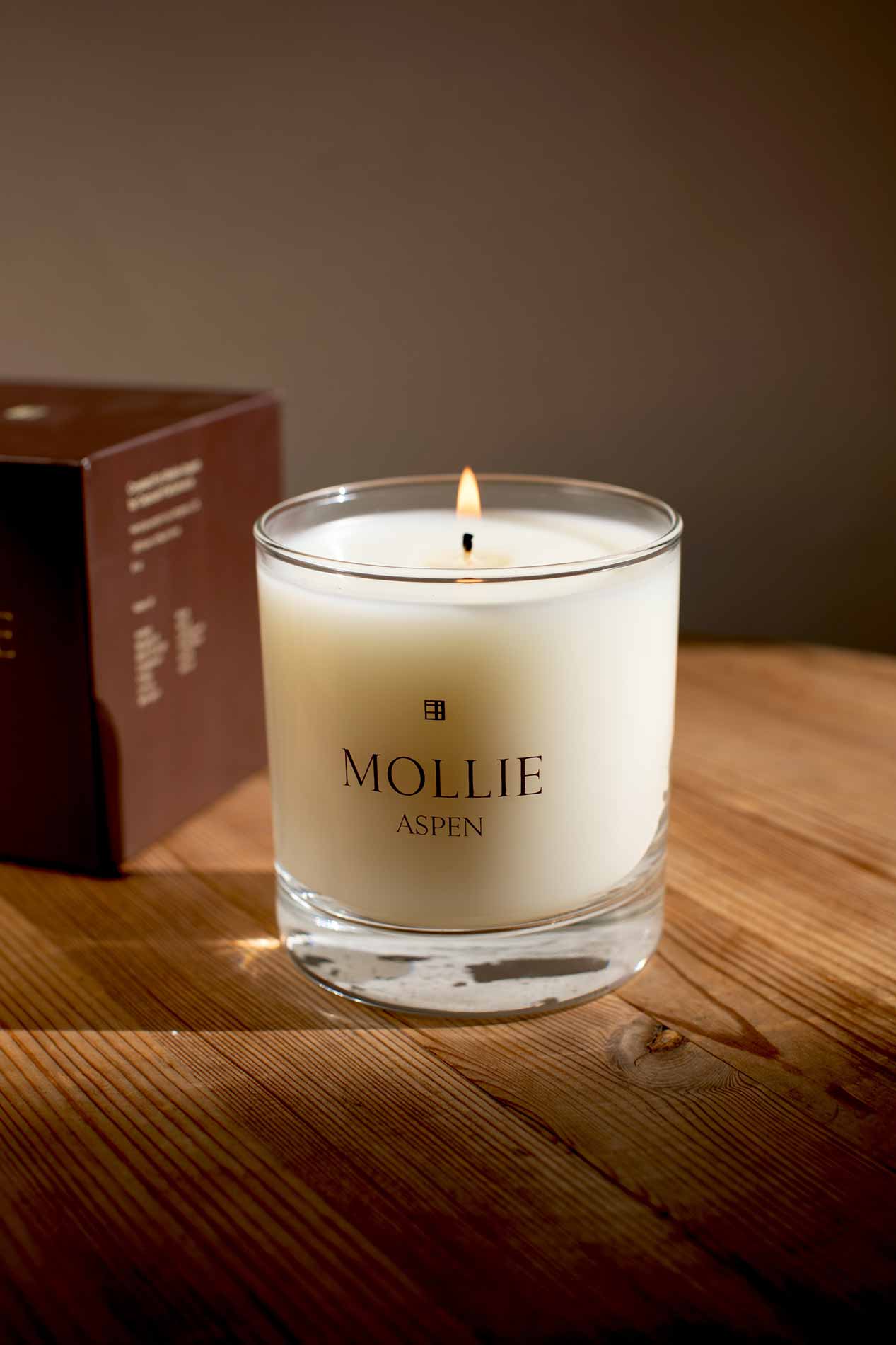 MOLLIE Aspen's online Boutique candle