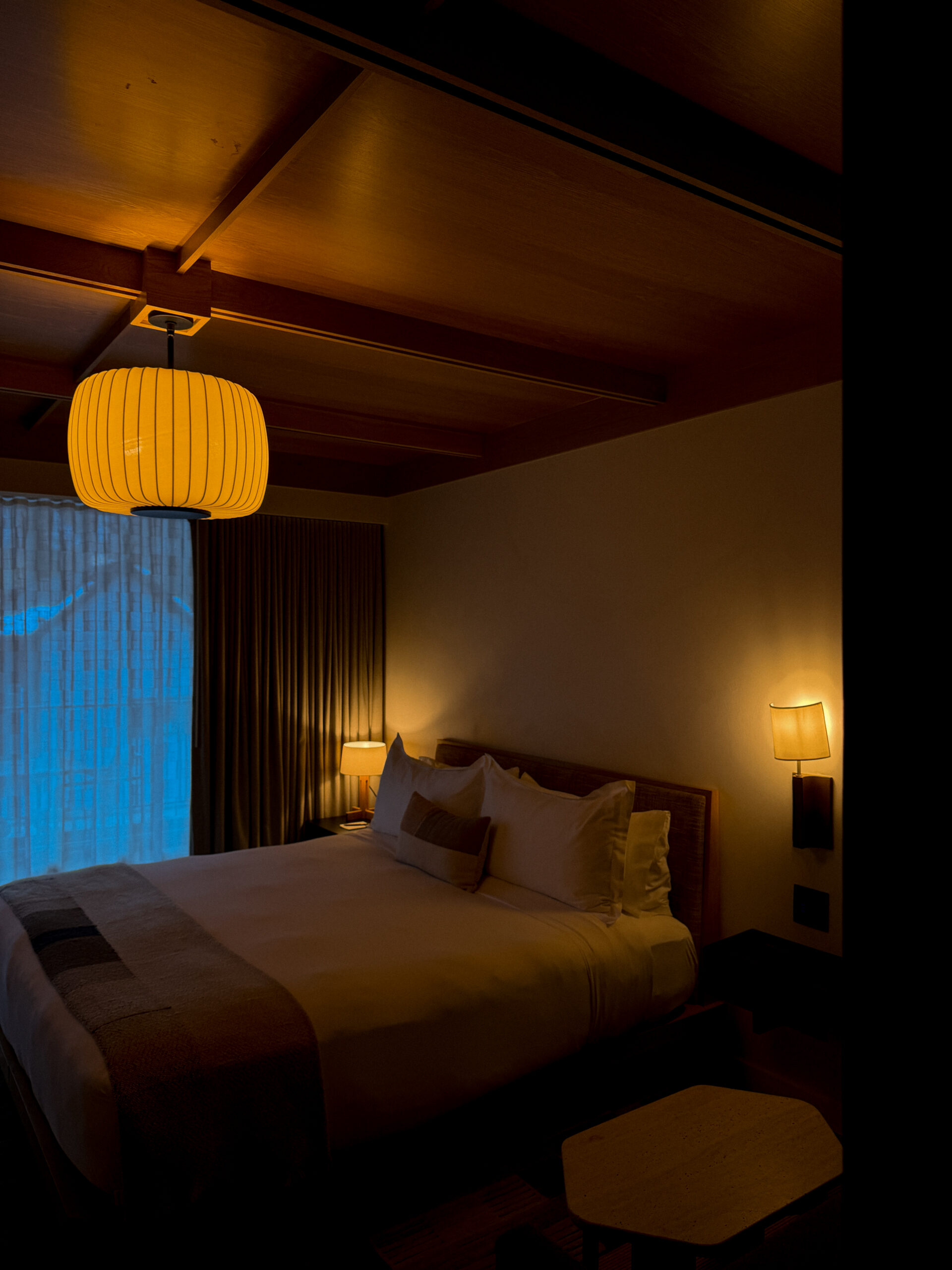 MOLLIE Aspen hotel room